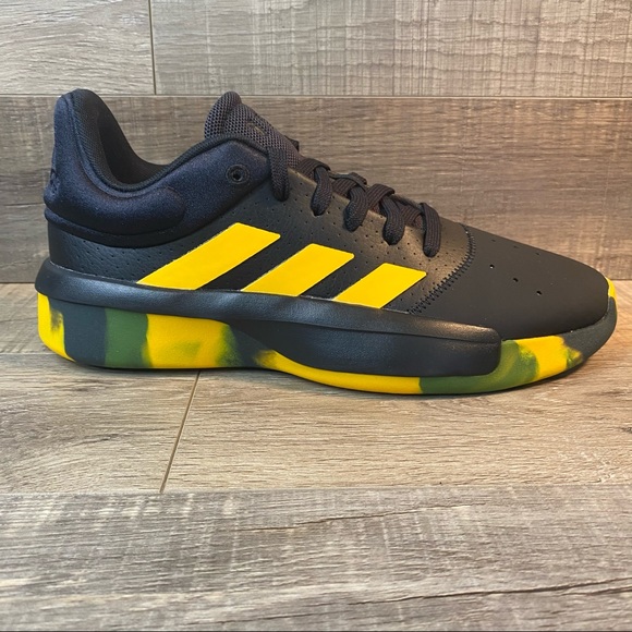 Adidas Pro Adversary Low 2019 ‘Black Active Gold’ - Picture 2 of 7
